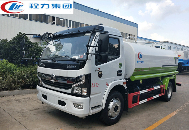国六东风凯普特D7绿化喷洒车