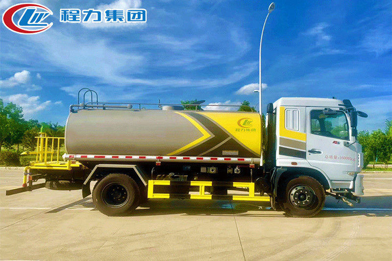国六东风华神F5洒水车