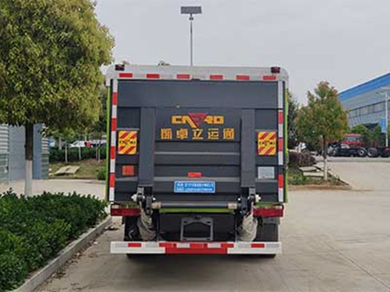 国六江淮密闭式桶装垃圾车