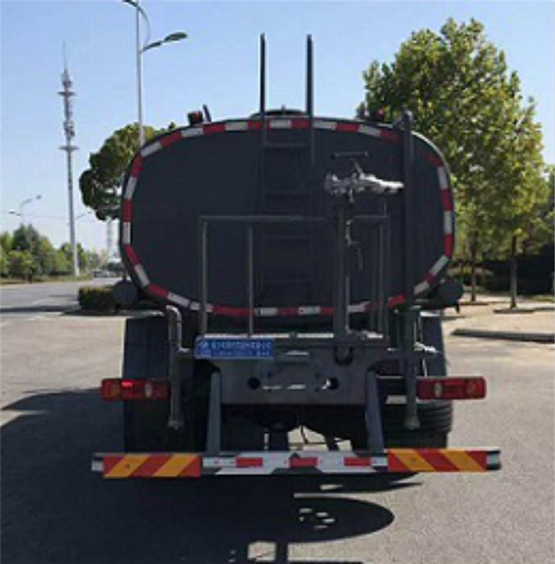 国六东风天锦15吨洒水车
