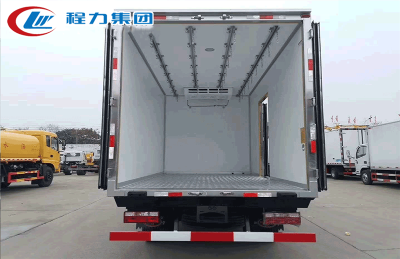 国六江淮骏铃V6冷藏车