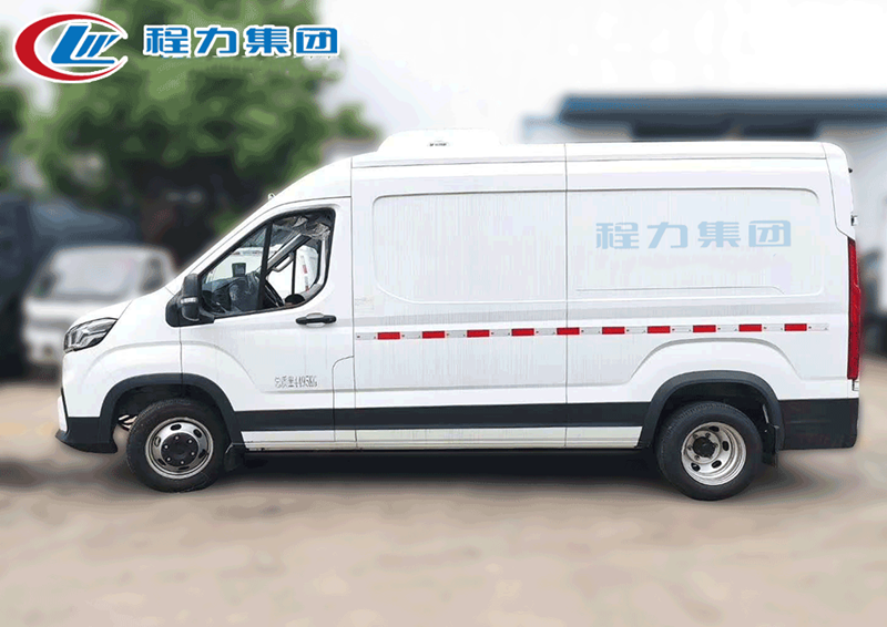 国六大通冷藏车