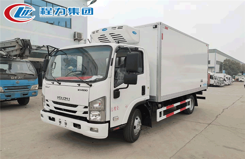 国六五十铃kv100冷藏车