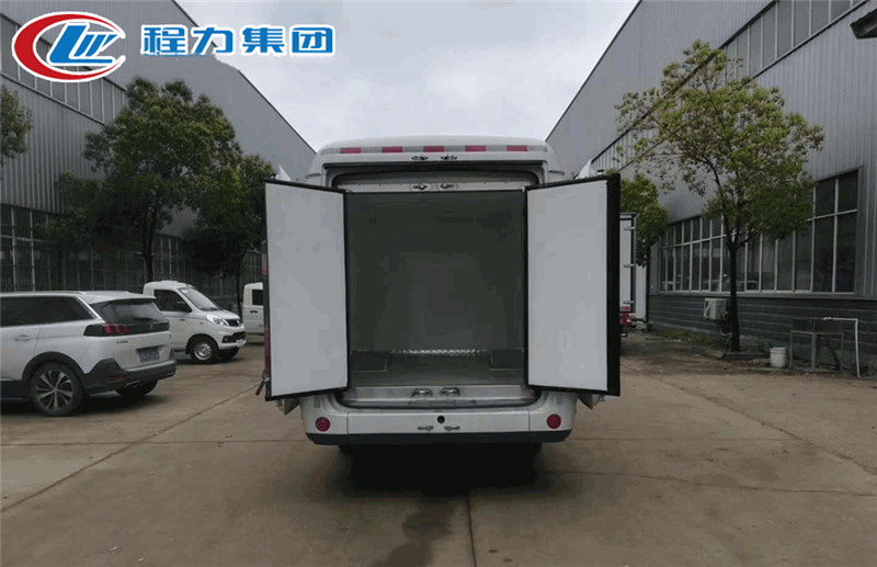 国六五菱玉柴面包冷藏车