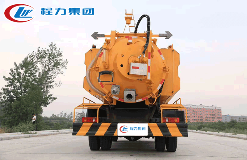国六东风天锦210马力联合疏通车