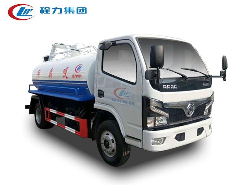 国六东风多利卡5方吸粪车