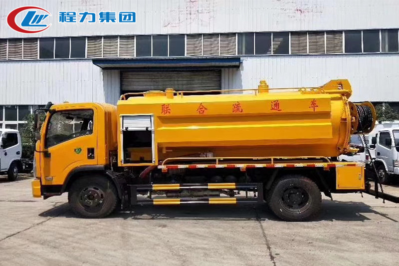国六东风福瑞卡清洗吸污车